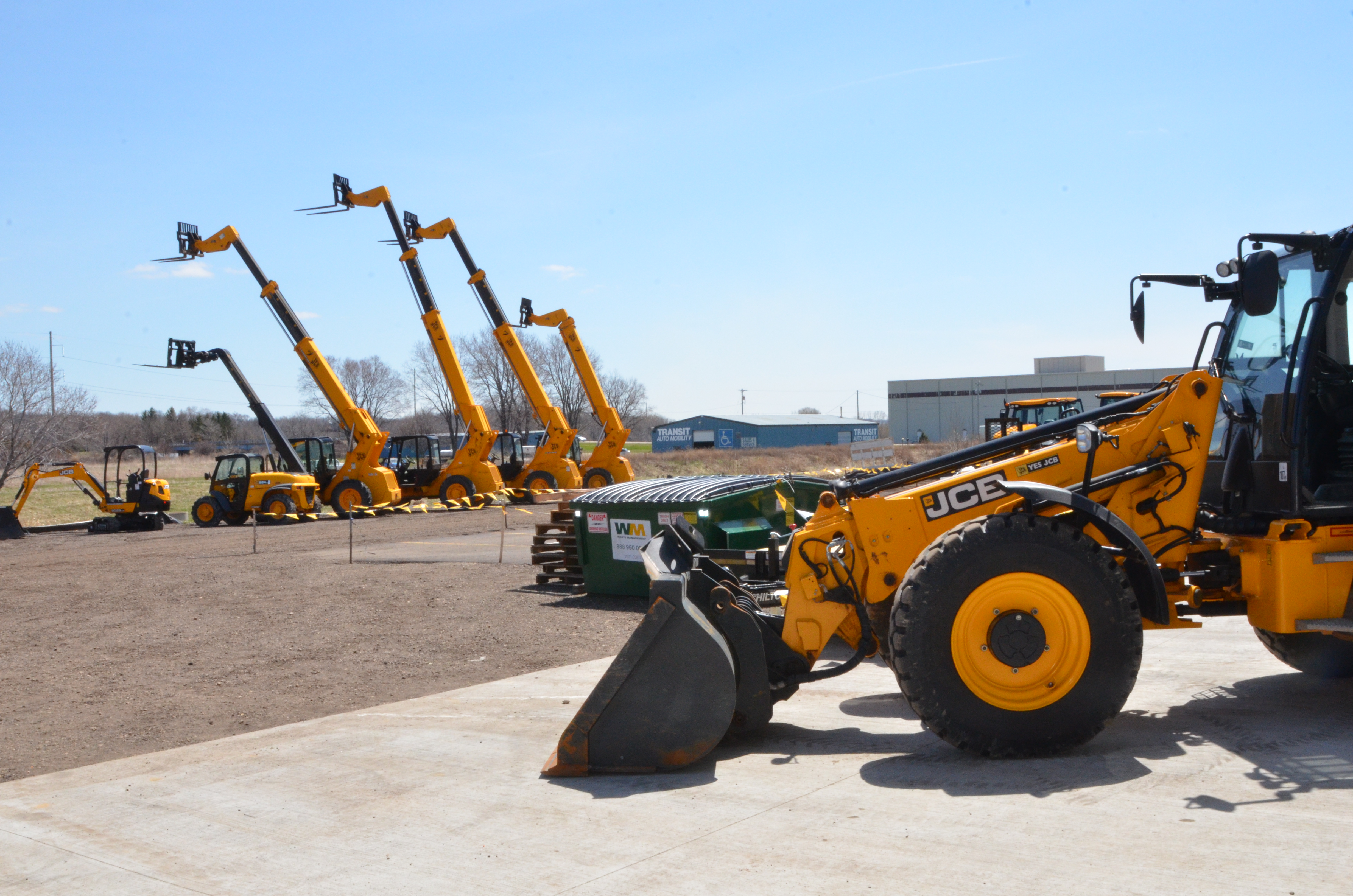 Milwaukee, WI JCB Equipment Dealer Photos New & Used Telehandlers